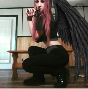 Meet your Posher, Brandi